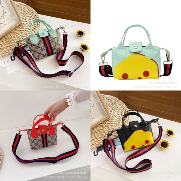 

transparent girl colorful laser makeup bags zipper clutch cosmetic bags kids girl mini bag#223, Black