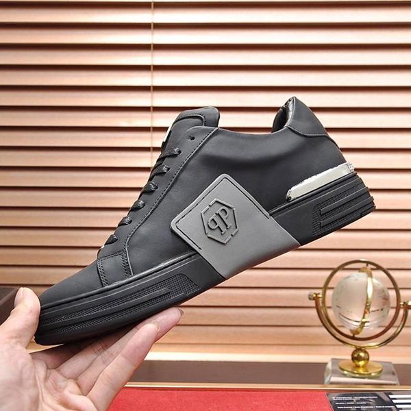 

lightweight mens shoes footwears casual sneakers vintage low lace -up outdoor walking comfortable running autumn and winter sports shoes