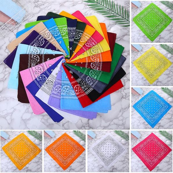 Os mais recentes Hip-hop Cotton Blended Qualidade Bandanas Para Homens Mulheres Magia Lenço Lenços Pulseira Kerchief quadrados 55cm * 55cm 22 cores