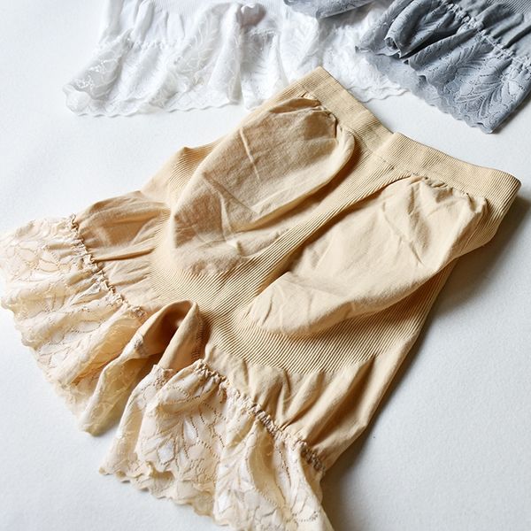 

women's seamless lace safety lace safety pants clear crotch three-point leggings anti-exposure pants, Black;white