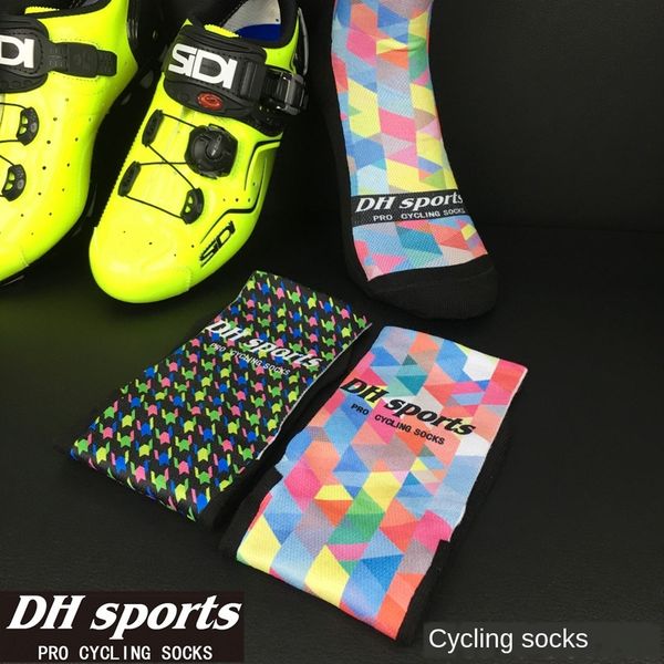 

dh sports bicycle basketball bicycle cycling socks outdoor cycling equipment basketball running printed color sports socks, Black