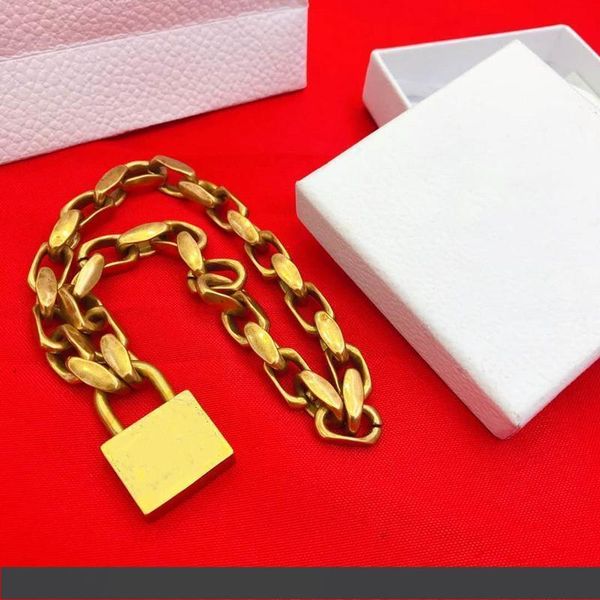 

New Europe and America Hotsale Women Necklace Gold Plated Lock Pendant Necklace for Girls Women for Wedding Party Nice Gift