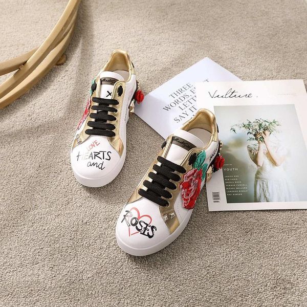 

2020h autumn high-end fashion leather low to help women's casual shoes, fashion wild sports party shoes, original box packaging deliver