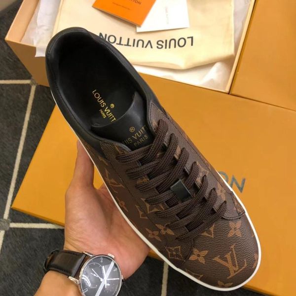 

08 men's designer casual sports shoes, fashion brand outdoor casual shoes, trainers. fast delivery in original box packaging, Black