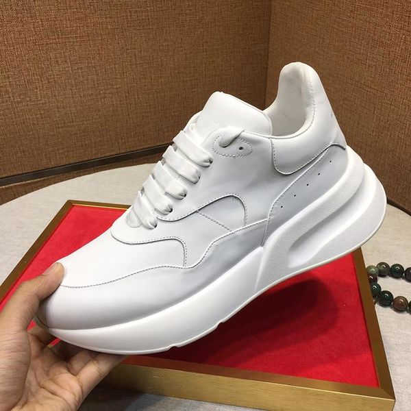 

new arrival oversized runner men 's shoes sports breathable lightweight comfortable lace -up mens shoes plus size footwea, Black