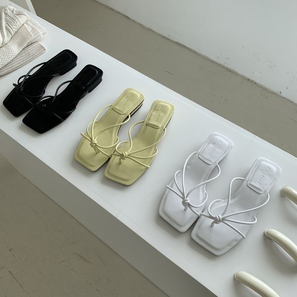 

female shoes low rubber flip flops square heel ladies' slippers luxury slides 2020 hawaiian soft block summer designer hoof, Black