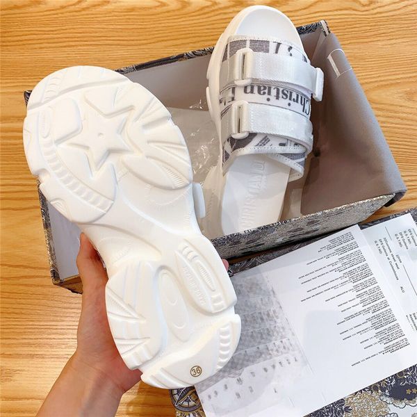 

новый роскошный оригинальный сингл d туфли классические толстые пятки сандалии на открытом воздухе пляж обувь сандалии бесплатная доставка e, Black;grey