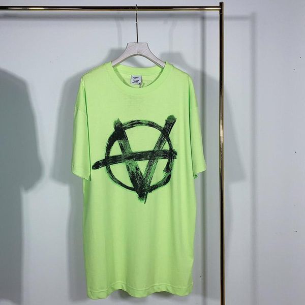 

spring summer 2020 luxury vetements back logo priority mail express patch anti war tshirt fashion men women peace t shirt casual cotton tee, White