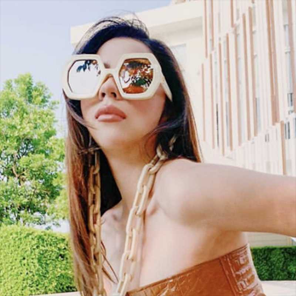 

2020 new designer fashion hexagon oversized sunglasses chain women men vintage cool sun glasses uv400 gafas de sol, White;black