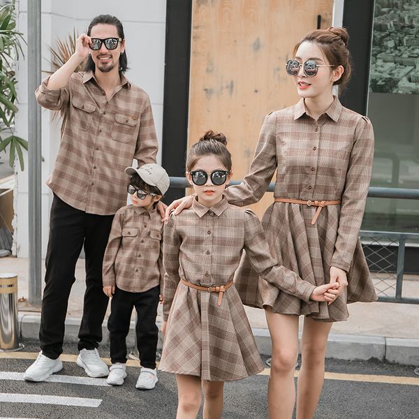 

семья matching t- рубашки с длинным рукавом блузка мама папа и мне одежду мать отец сын дети детская одежда мама дочь платья y200713, Blue