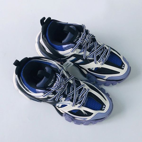 

2020zv designer to create casual and comfortable all-match sports shoes, travel shoes outsole non-slip design with original box delivery, Black
