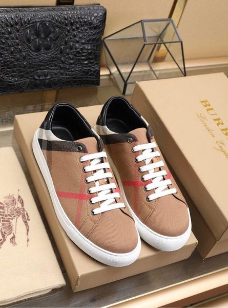 

2020p menmen casual comfortable sports jogging shoes all-match trend shoes outdoor jungle hiking shoes original packaging and box delivery, Black