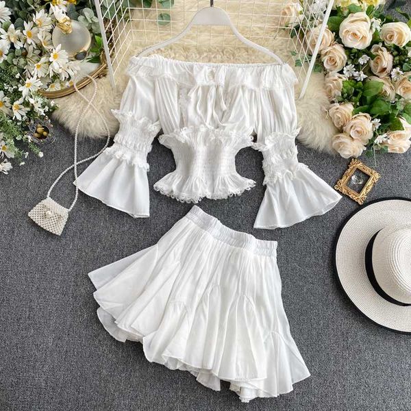 

ewq] 2020 spring summer sweet long flare sleeve slash neck slim short mini pleated skirt women two piece set outfits, White