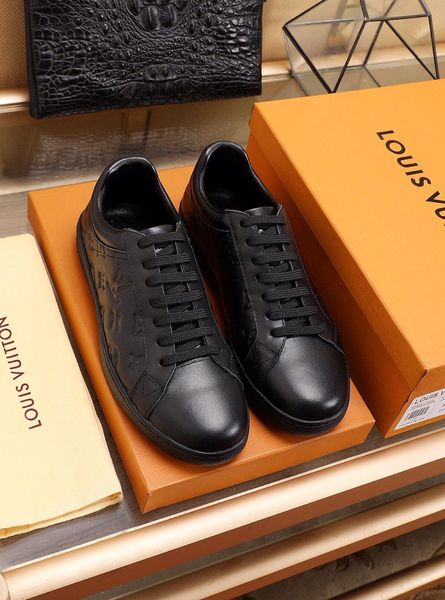 

2020qy limited edition new fashion trend wild men's casual comfortable shoes hiking shoes sports shoes original box packaging, Black