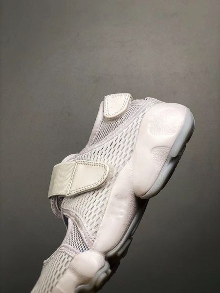 

2020 looks great platform sandals fashion summer young trendy mix and match goodyear process essential for spring and summer