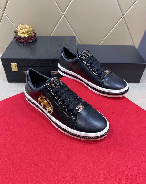 

2020-2019g designer luxury men's casual shoes, trend outdoor fashion wild men's sports shoes, size: 38-45