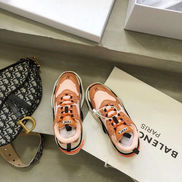 

2020vp mens designer shoes running sneakers monogram flowers rubber outsole casual sneakers mens jogging shoelaces original box packaging, Black