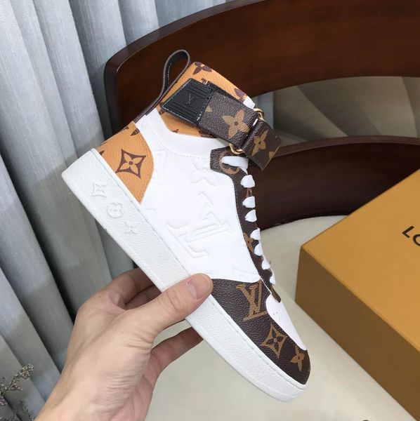 

2020 couple shoes fashion luxury mens leather casual sport shoes,personality wild high mens casual shoes size 35-46 00537, Black