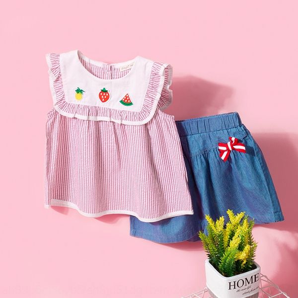 

2020 new sleeveless fruit lace shirt children's clothing wooden ear lace lapel silver silk shiny fruit striped shirt, White;black