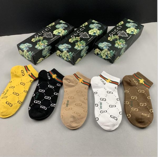 

five pairs of loading/box of personality couples lovers happy cotton socks for men and women neutral black socks high lovely autumn winter
