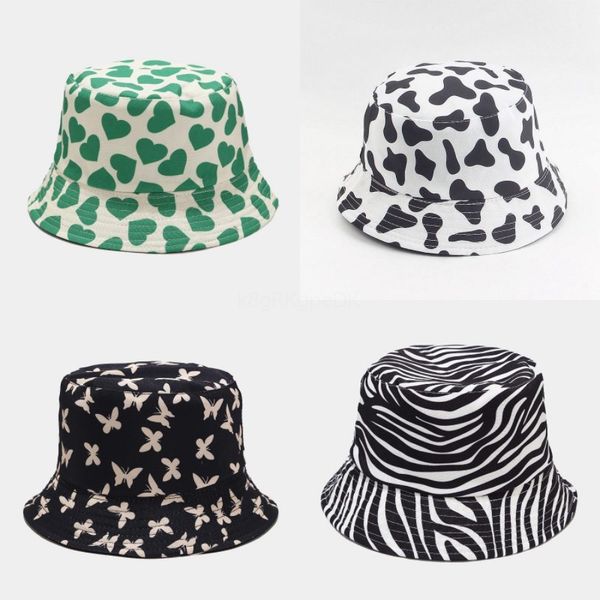 

2020 fasion winter caps raccoon fur ats 15cm fur pompom beanies cap natural fur at for 77#273