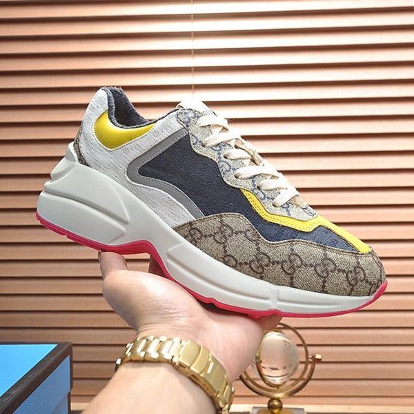 

new 2020 men sneakers sports shoes breathable lace -up sneakers plus size trainers chaussures mens rhyton sneaker luxury style, Black