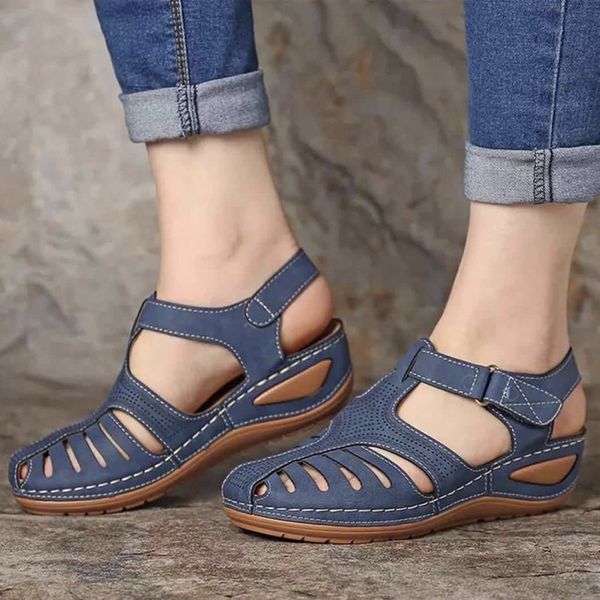 

sandals summer vintage women's sandals, car line, hole shoes, non slip, large round head, slope heel, comfortable, Black