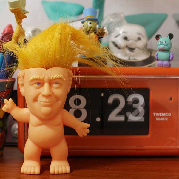 

gold hair trumpp car dolls dashboard car decoration accessories auto toy for automoibles car-styling birthday gift home decor