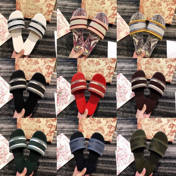 

new style womens luxury designer famous slipper summer wedding sandals beach slide slippers loafers flat embroidered floral slippers, Black