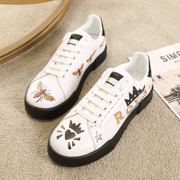

2020l new trend hand-painted graffiti leather casual shoes men and women outdoor sports shoes fashion wild couple shoes, size 35-45, Black