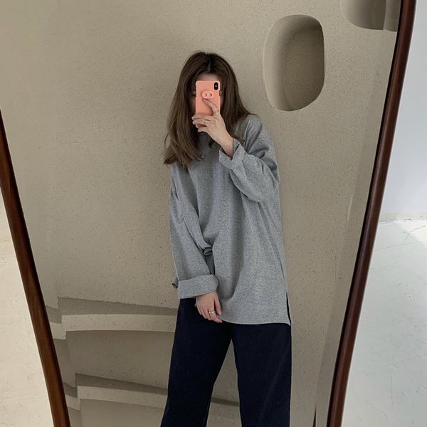 

womens designer tshirt autumn new style loose hedging slits inside stacking long-sleeved women t-shirt bottoming shirt selling, White