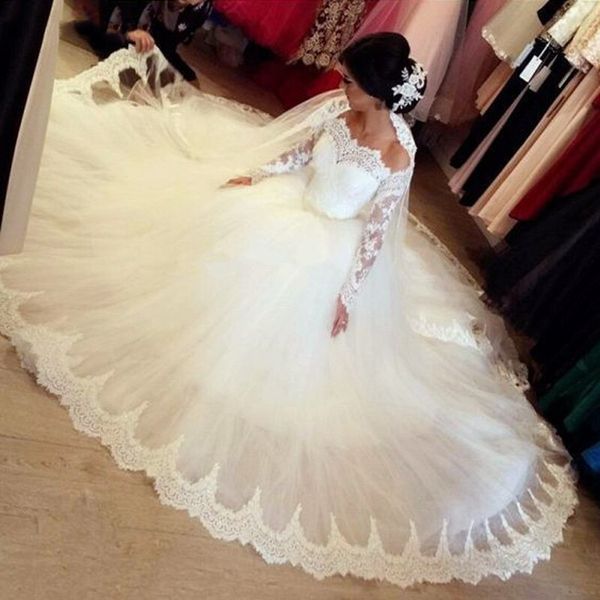 

classic princess design ball gown wedding dresses boat neck long sleeve lace tulle vintage bridal gowns custom made plus size, White