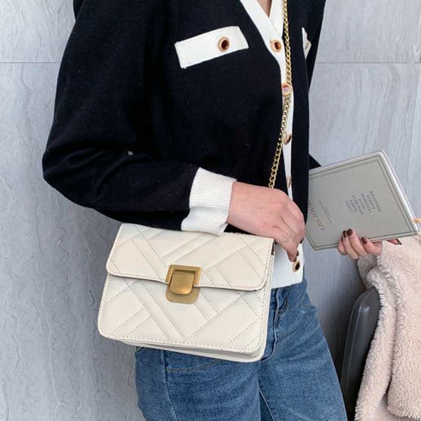 

women shoulder flap bags purses and handbags