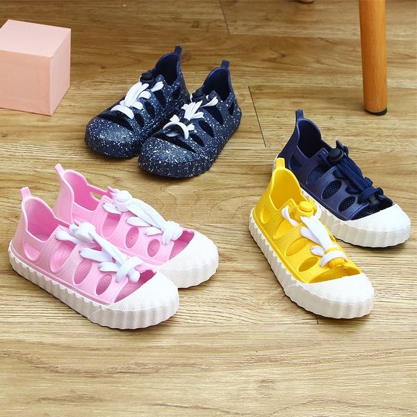 

2020 new sports sneakers children's children's one-click strap men women porous baby shoes training primary baby shoes, Black;red