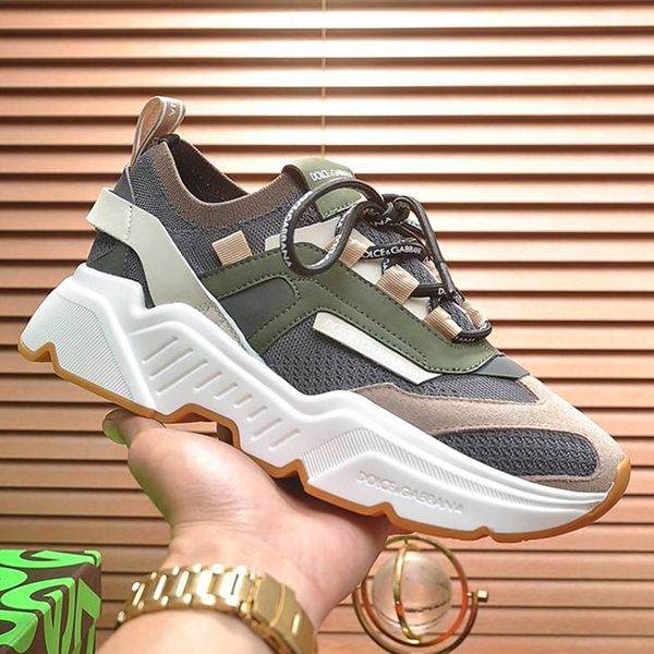 

2020qb designer new luxury men's casual sports shoes, outdoor casual shoes, with original box size 38--45, Black