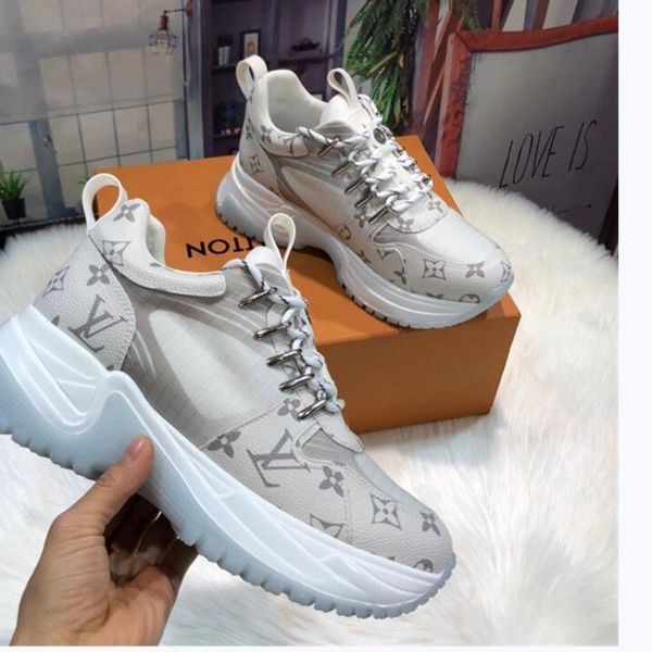 

246 new designer luxury women's casual fashion shoes, women's outdoor casual shoes, high-quality materials, with original box, Black