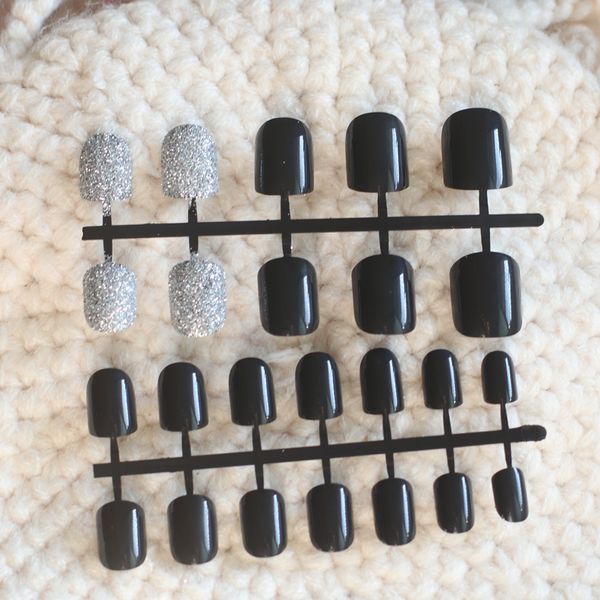 

24pcs fashion candy color crystal glitter fake nails short silver n228-1, Red;gold