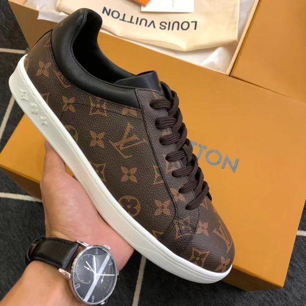 

29 men's designer casual sports shoes, fashion brand outdoor casual shoes, trainers. fast delivery in original box packaging, Black