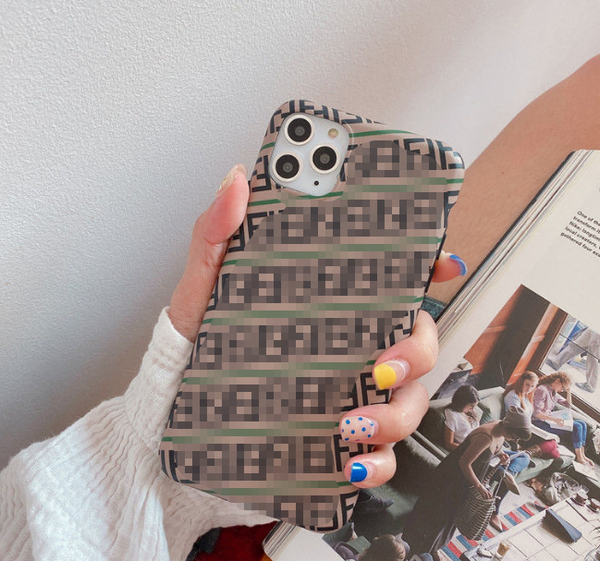 

retro print wholesale designer phone case brand cell phone cover for iphone luxury women men lady 11 pro max x xs 7p 8p plus 7 8 20071610a