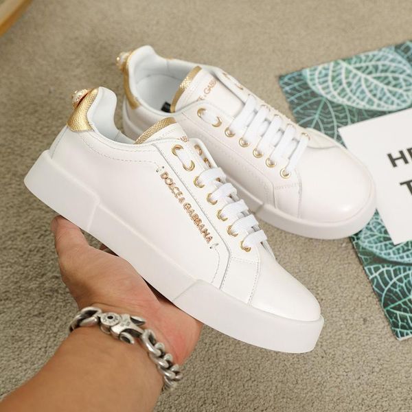 

2020w new trend graffiti leather casual shoes men and women outdoor comfortable sports shoes fashion wild couple shoes, size 35-451, Black