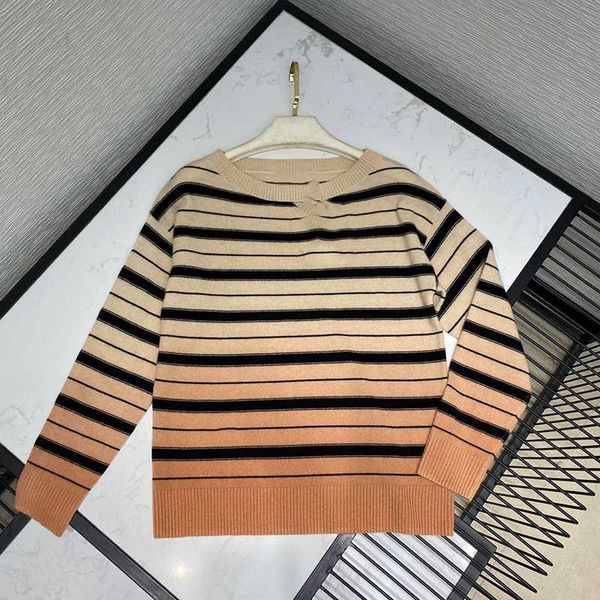 

casual women sweater o-neck long sleeve striped sweater female keep warm pullover, White;black