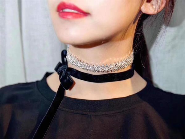 

2020 новый дамы бархат подарок воротник воротник моды день рождения, Silver