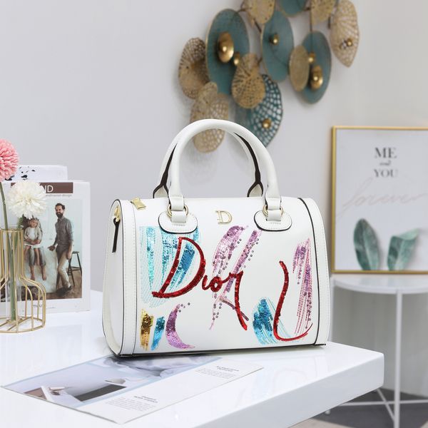 

2020 fashion new women's women's hand hand portable crossbody pillow sequin boston handbag ladies bag, White