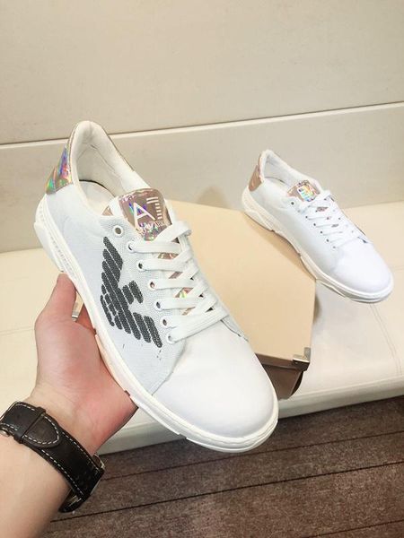 

2020-2019o summer new trend men's leather low-casual shoes, flat comfortable white shoes, high-quality fashion wild sports shoes, s