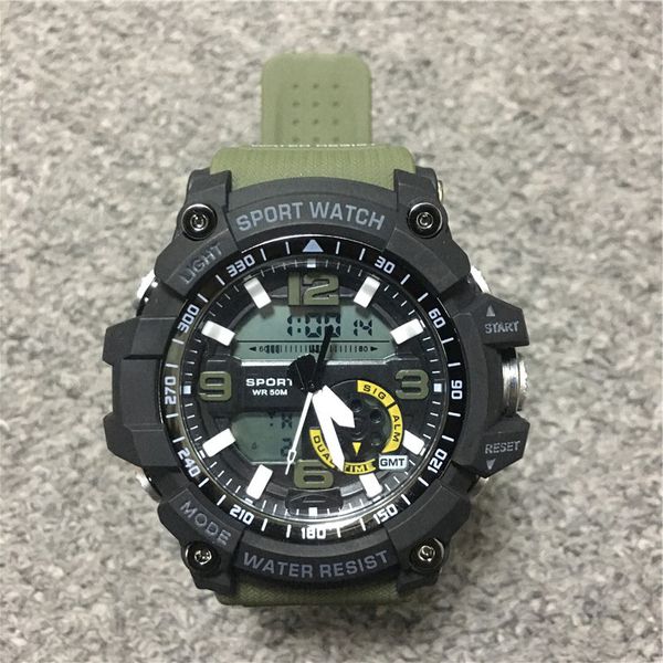 

оптовые военные спорт браслет часы для man мужской student clock открытый digital multi цветы shock водонепроницаемые часы часы движение, Slivery;brown