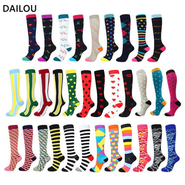 

37style men women nursing compression socks outdoor sports run travel pressure long socks relieve knees pain happy, Black