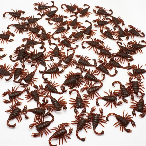 

april fool's day simulation scorpion horror bug disgusting fake scorpion scary props prop toy toy