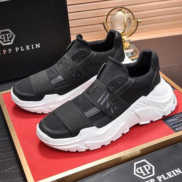 

comfortable men 's shoes drop ship autumn and winter breathable casual lightweight low style black and white outdoor walking shoes