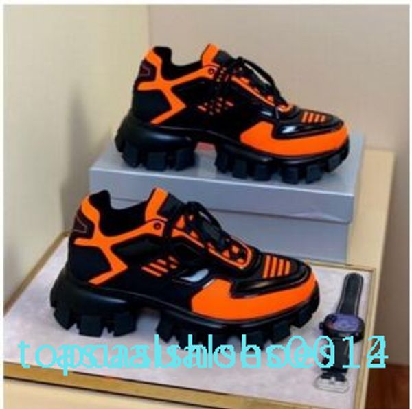 

new designer name brand man casual shoes flat kanye west fashion wrinkled leather lace-up high trainers runaway arena shoes wmwc c14, Black