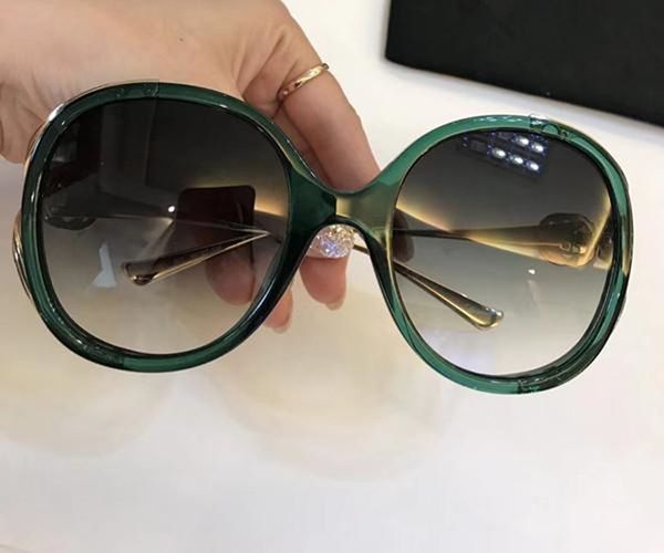 

0226s солнцезащитных очков женщина мужчины модельер с заклепками summer style прямоугольник full frame верхнего качеством uv защиты объектив, White;black